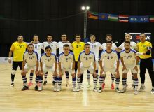 Узбекистан сыграет против Казахстана в белой форме
