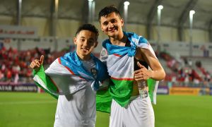 Kimlar o‘ynayapti? O‘zbekiston futbolchilariga e’tibor bering!