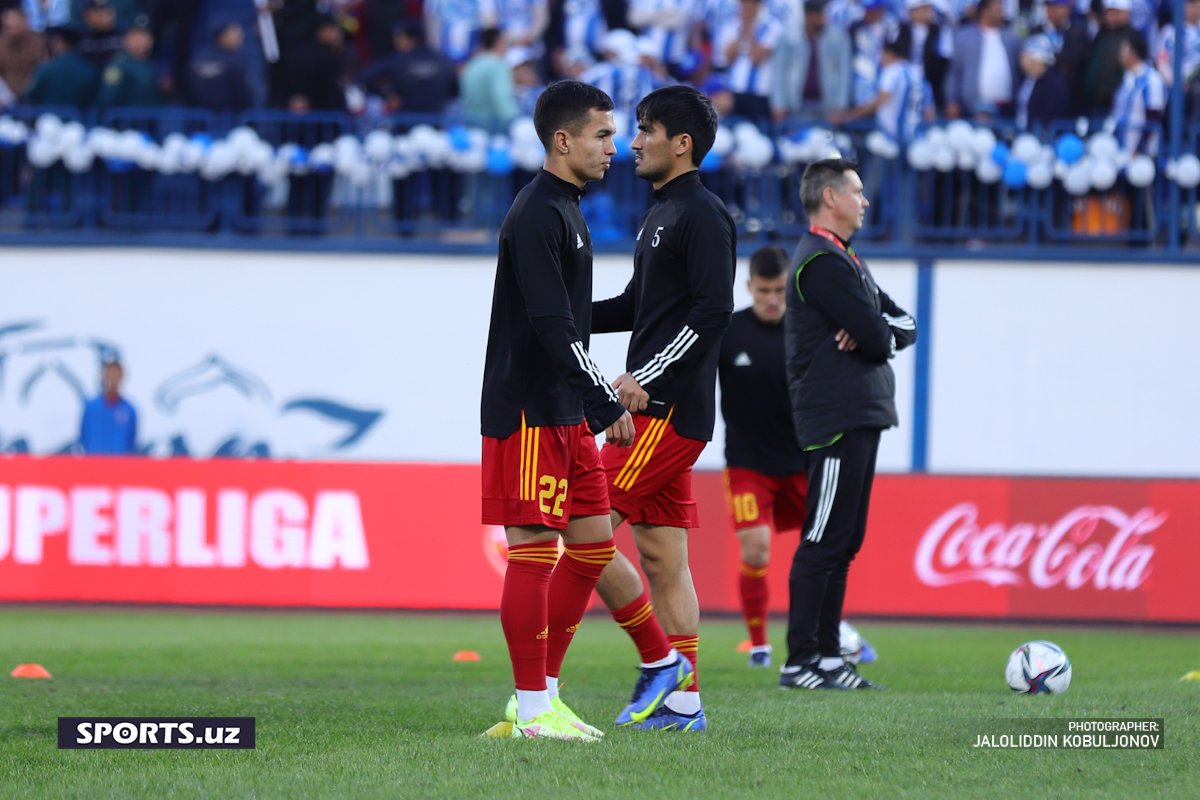 Navbahor - Nasaf. Futbolchilar mashgúlot