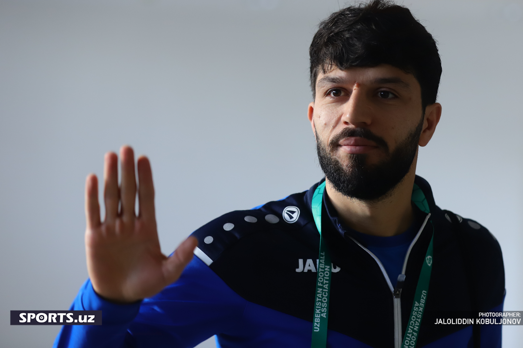Uzbekistan - Uganda jamoalar stadionga keldi