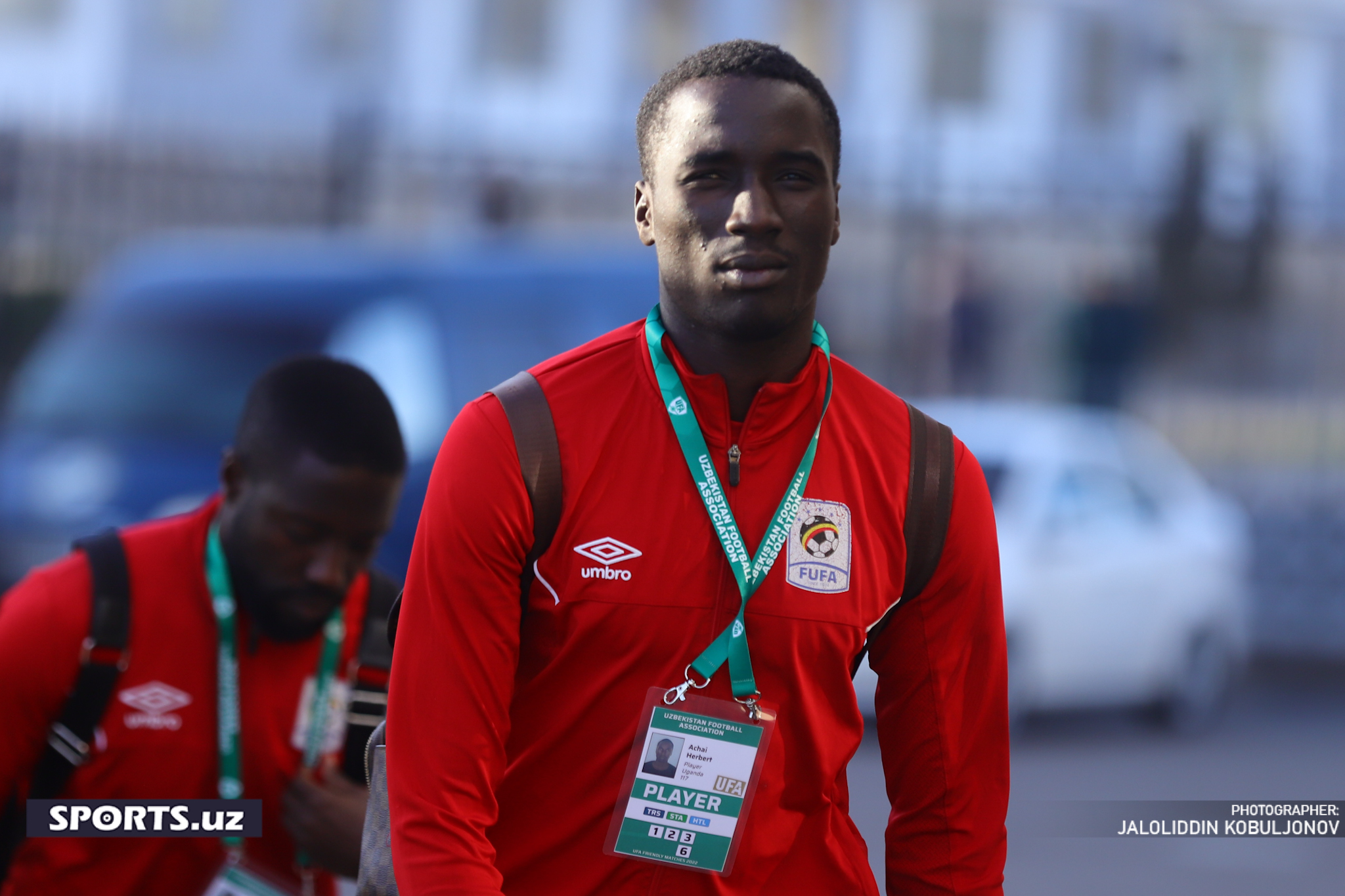 Uzbekistan - Uganda jamoalar stadionga keldi