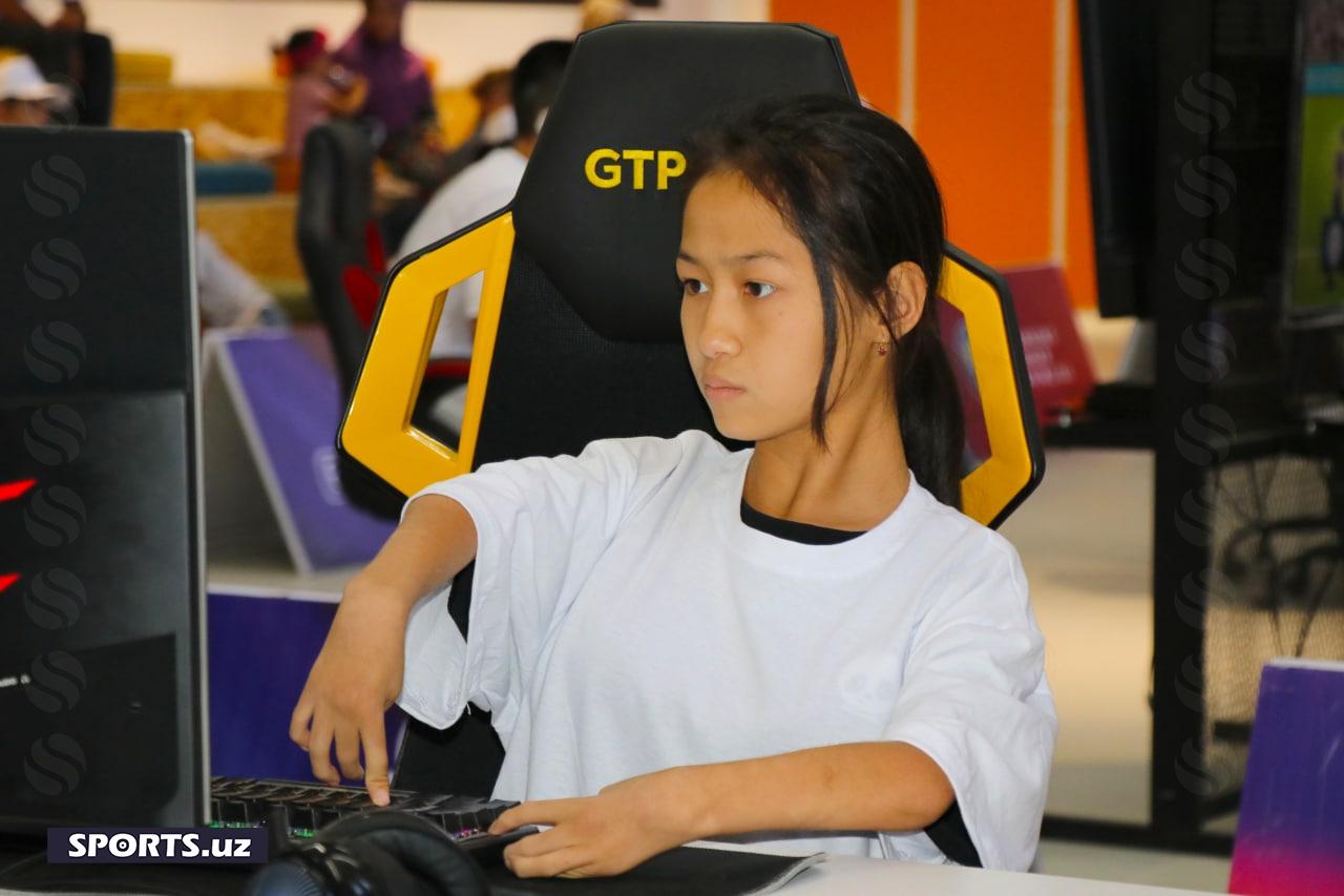 Киберспорт