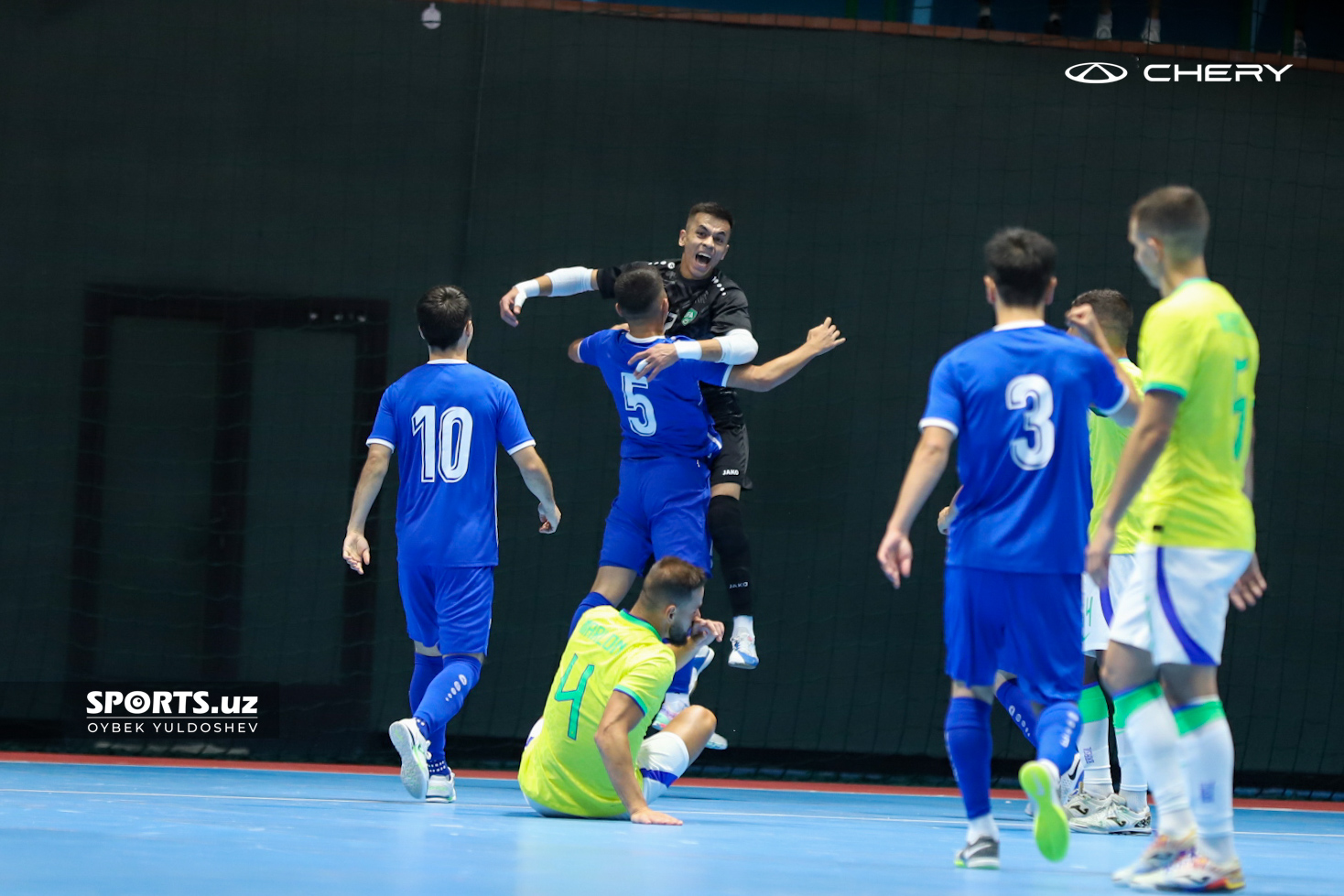 FUTSAL. UZB - Brasil