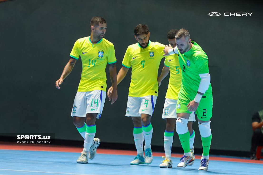 FUTSAL. UZB - Brasil