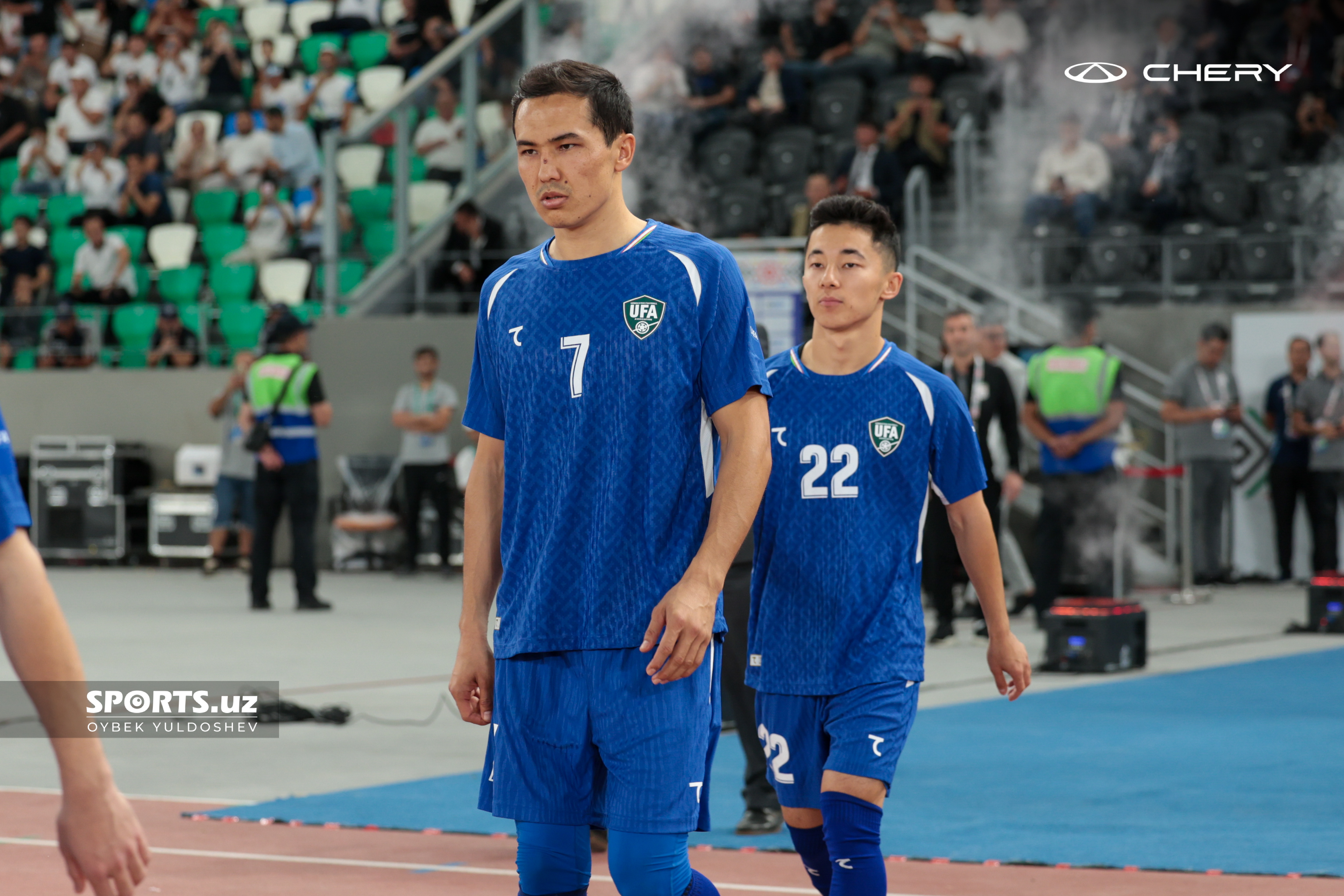 UZBEKISTAN - Eron