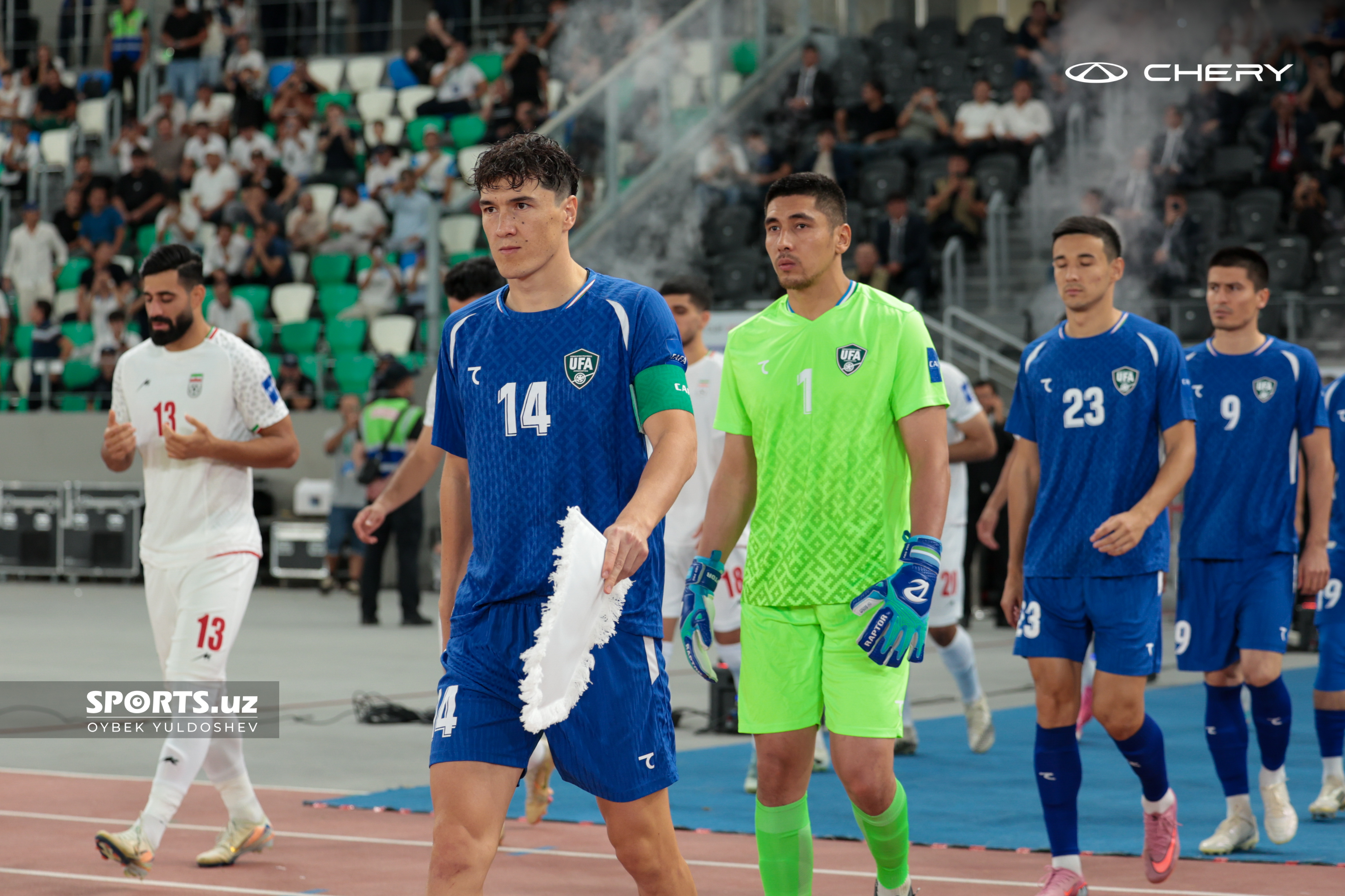UZBEKISTAN - Eron
