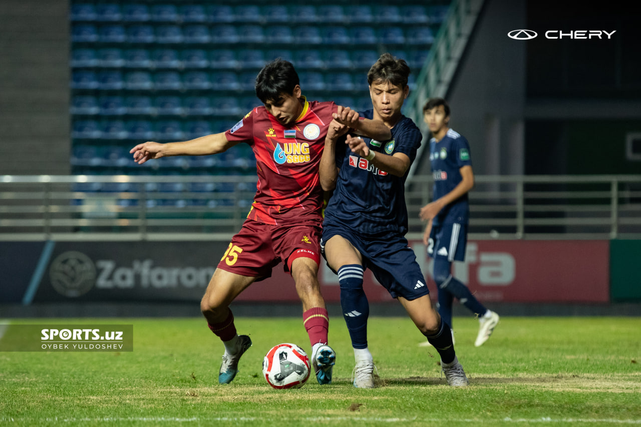 U19 чемпионати. Пахтакор - Насаф: Тақдирлаш