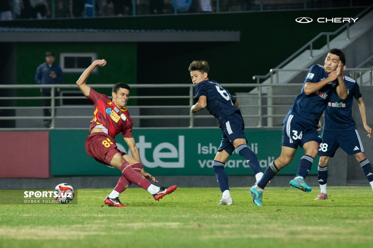 U19 чемпионати. Пахтакор - Насаф: Тақдирлаш