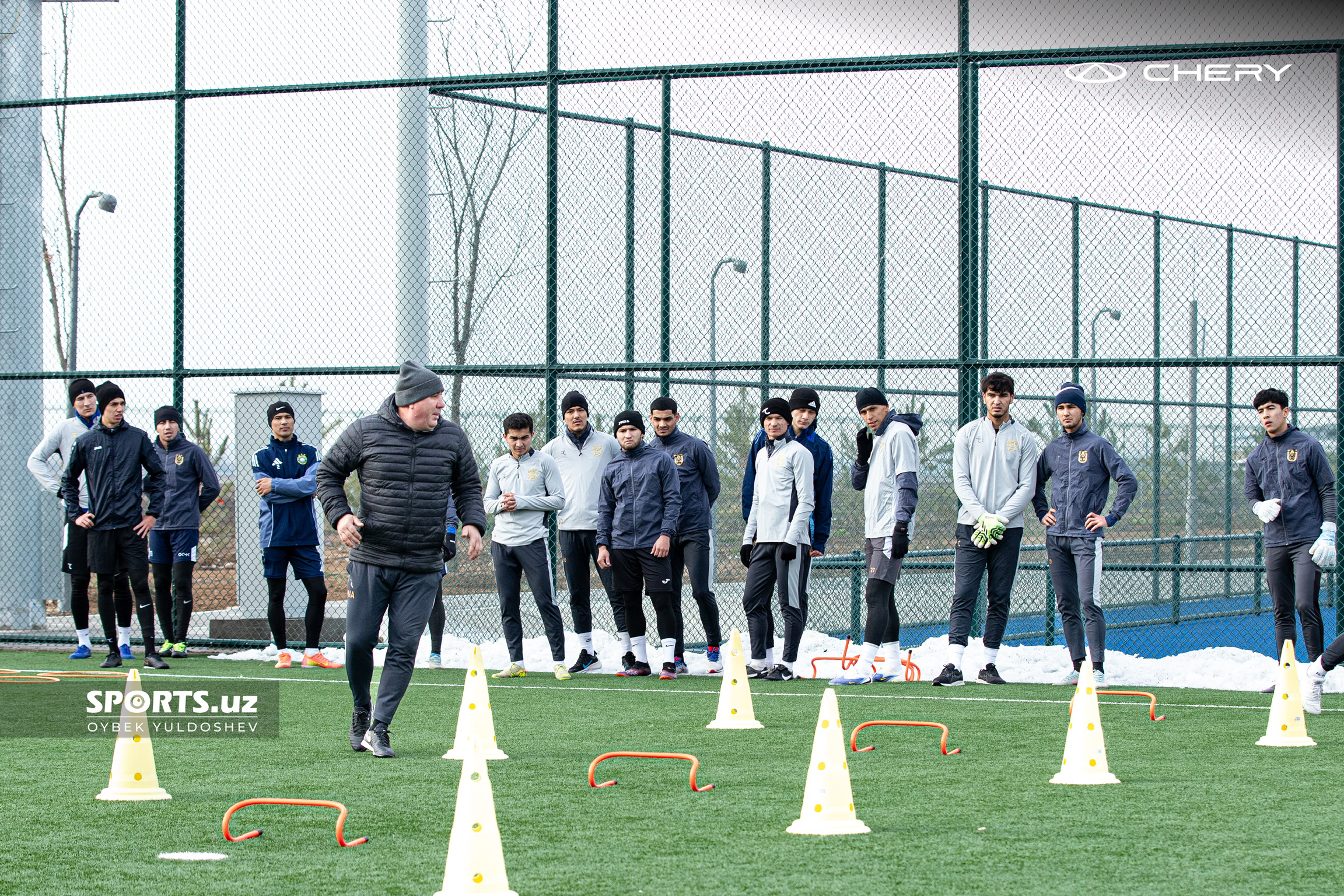 OKMK yig'inni boshladi