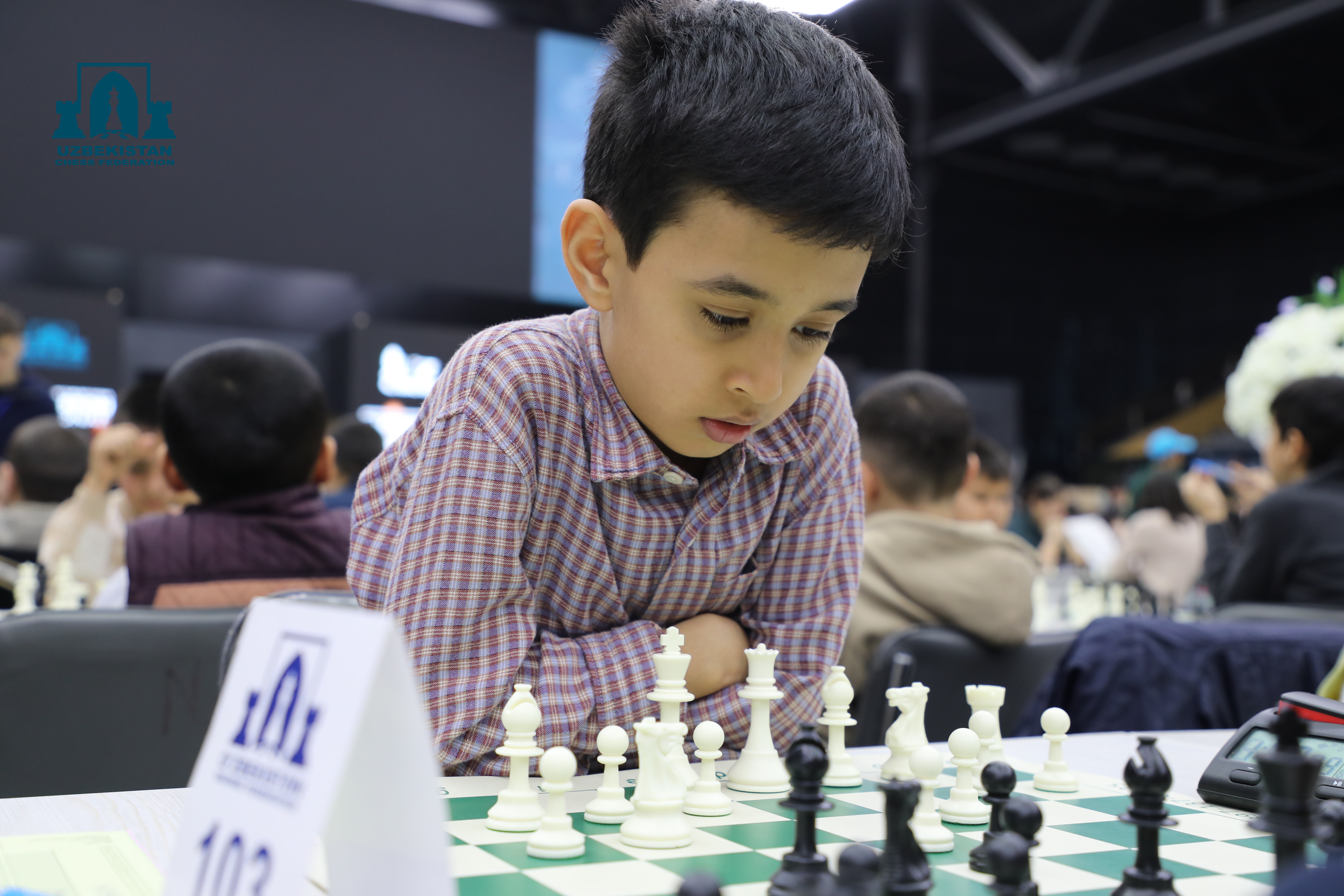 Shaxmat, ochilish marosimi