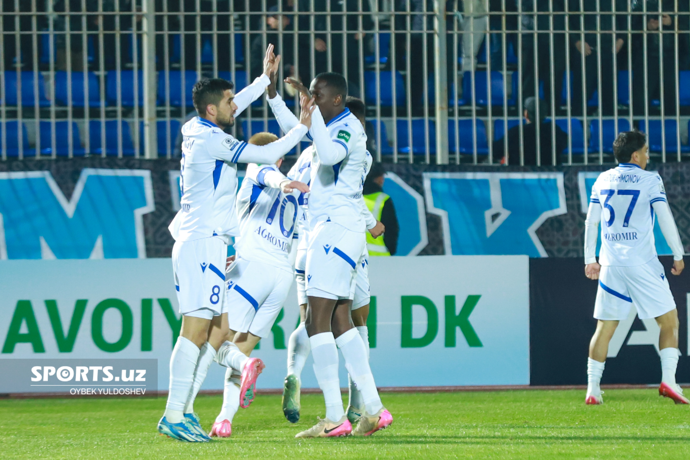 Dinamo - Navbahor 1:2