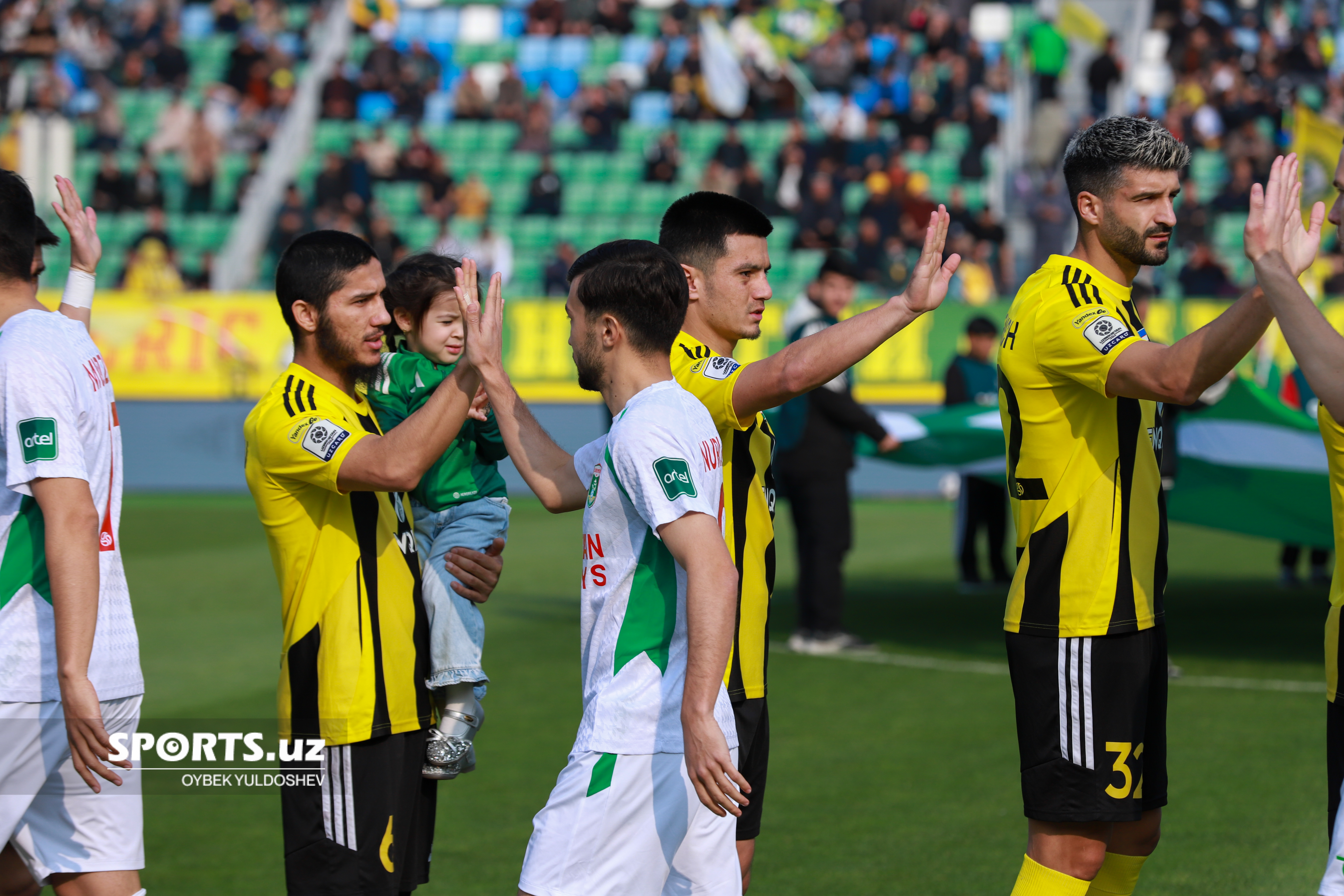 Нефтчи - Локомотив