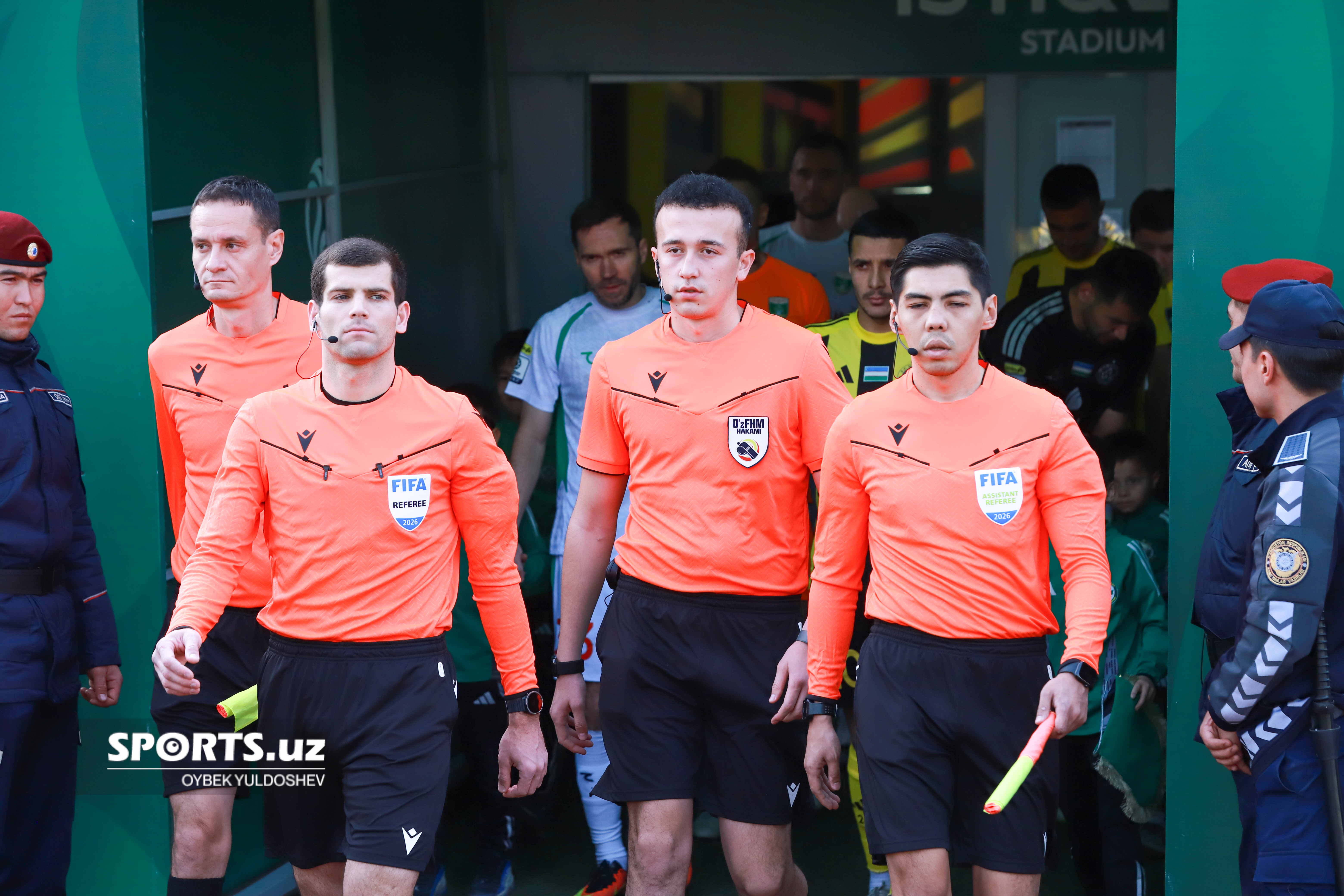 Нефтчи - Локомотив