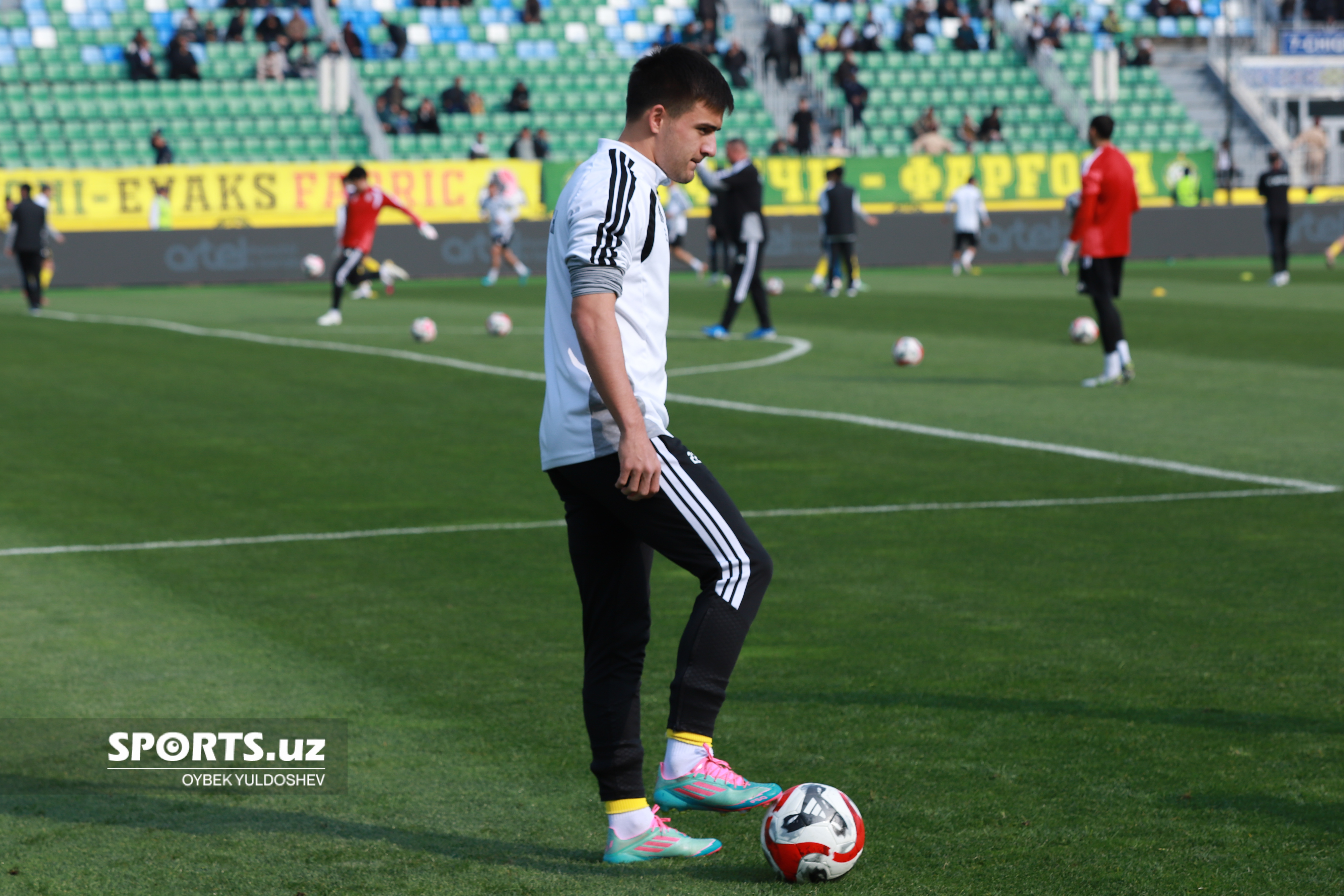 Нефтчи - Локомотив