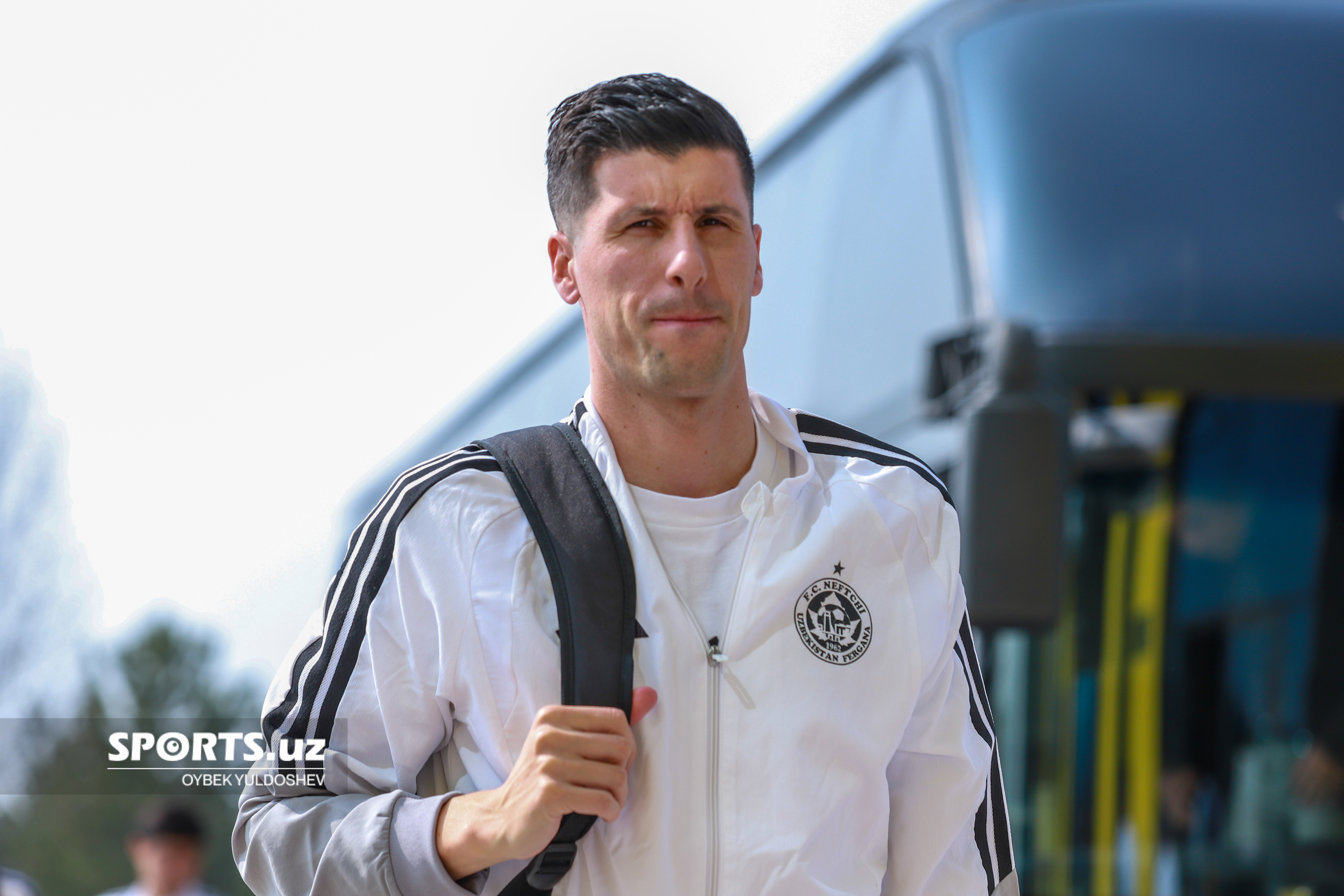 Нефтчи - Локомотив