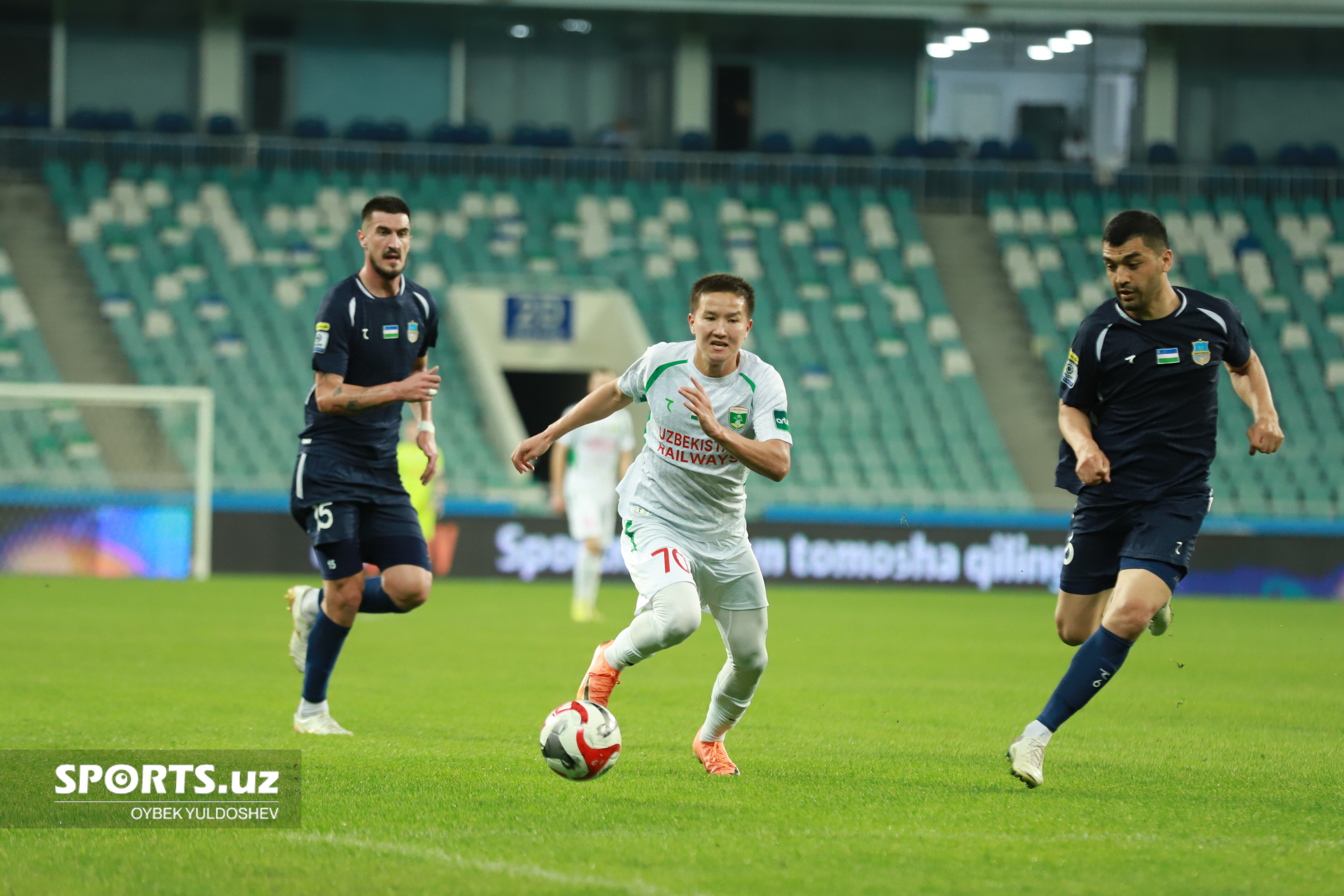 Бунёдкор - Локомотив - 2:0