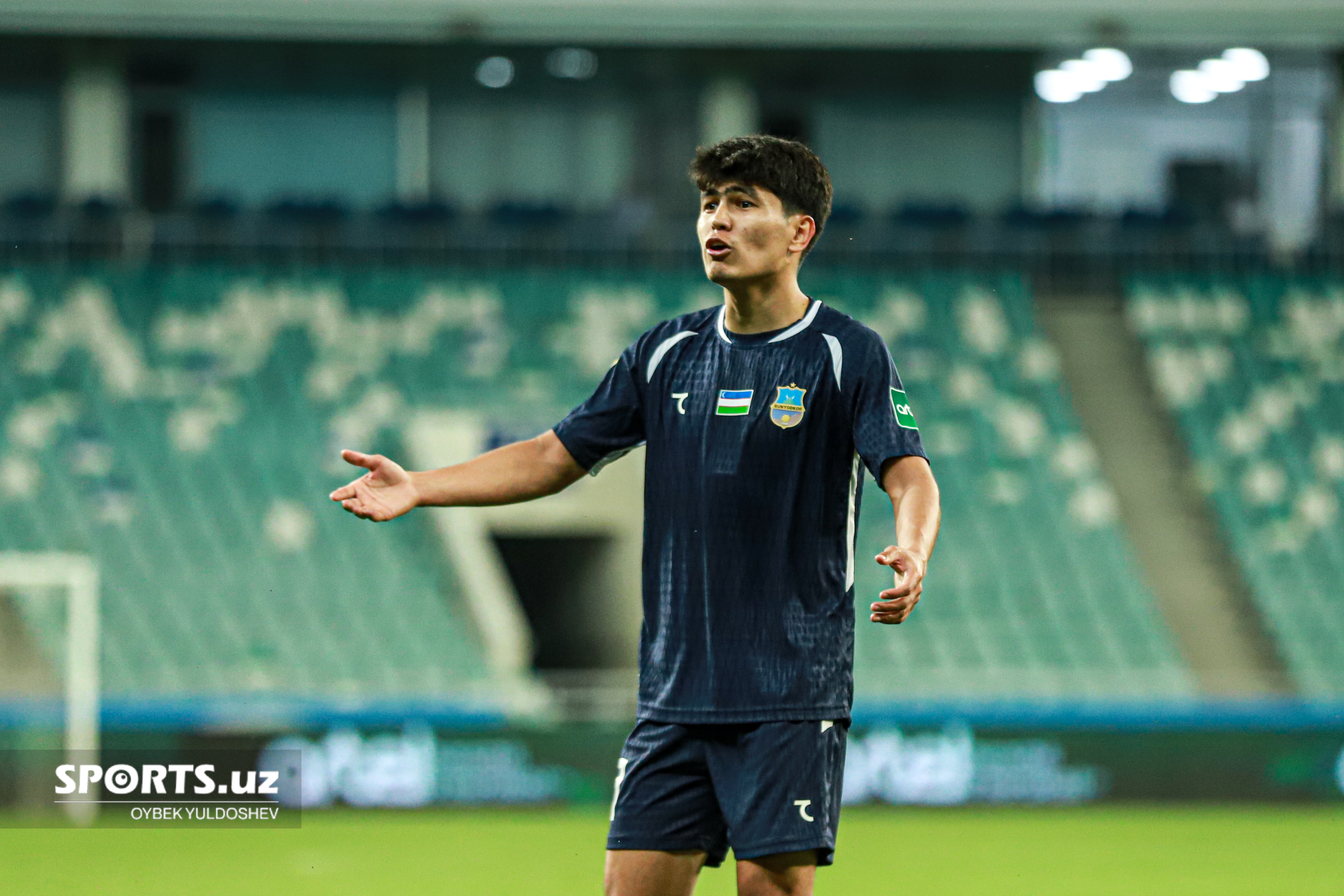 Бунёдкор - Локомотив - 2:0