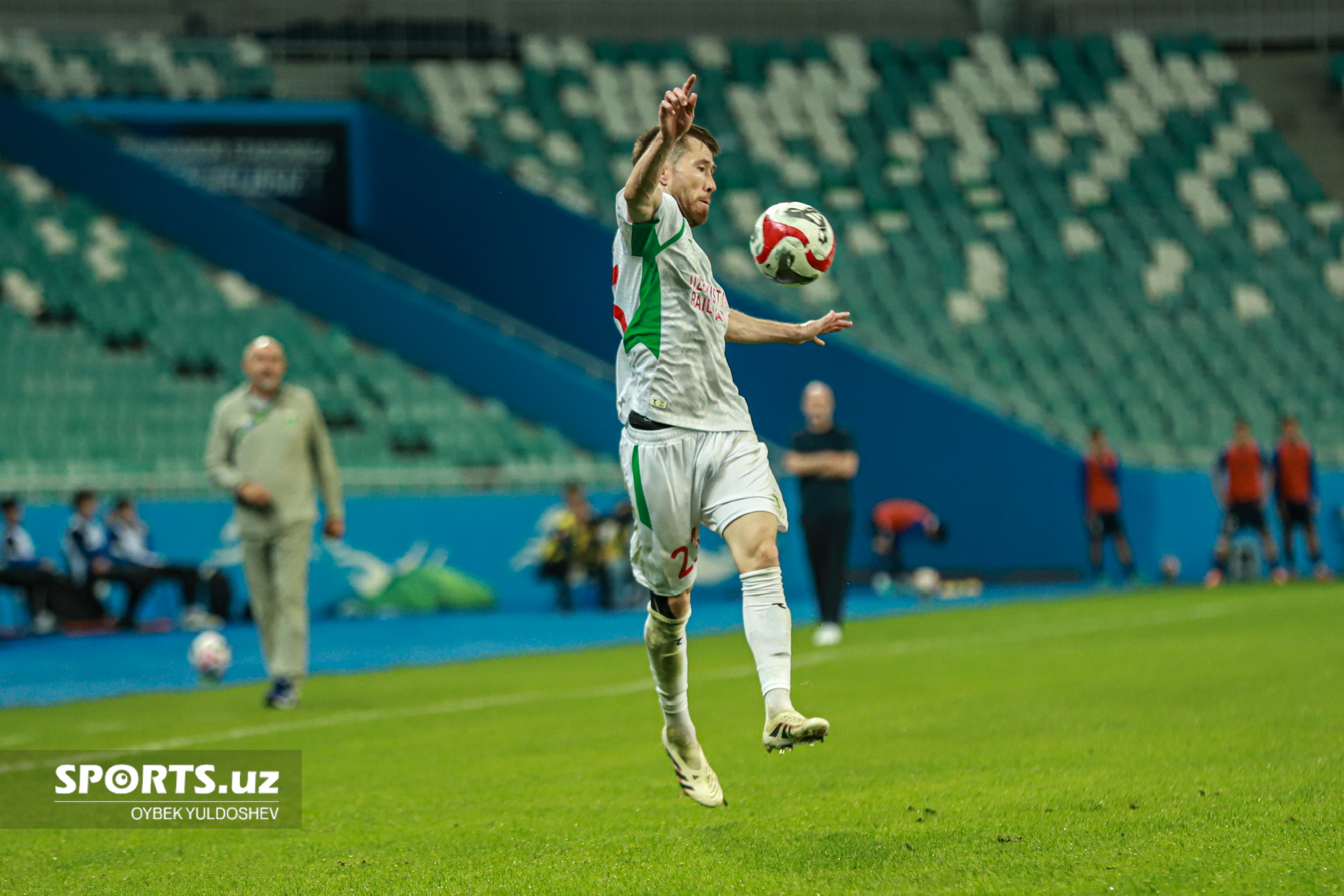 Бунёдкор - Локомотив - 2:0