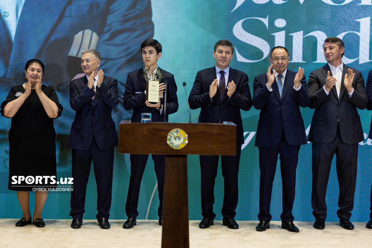 Жавоҳир Синдаров кутиб олиниши