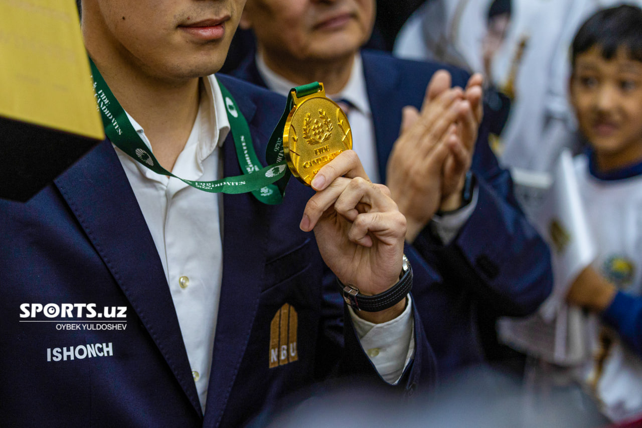 Жавоҳир Синдаров кутиб олиниши