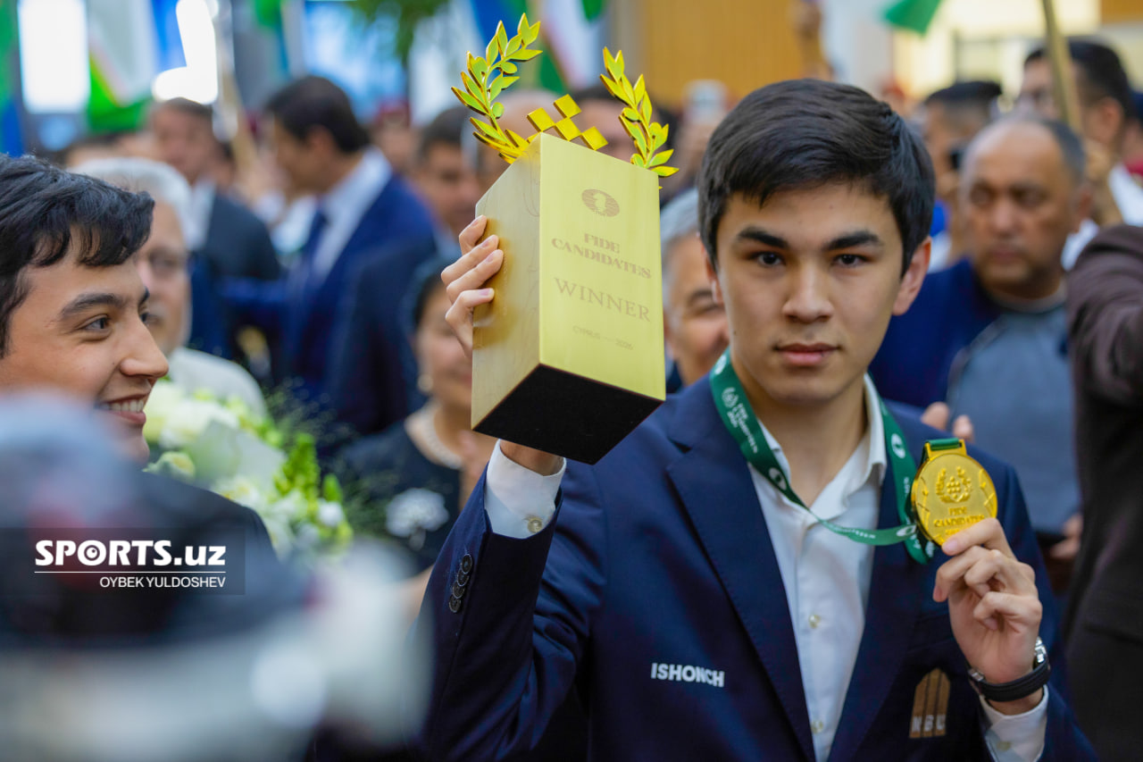 Жавоҳир Синдаров кутиб олиниши