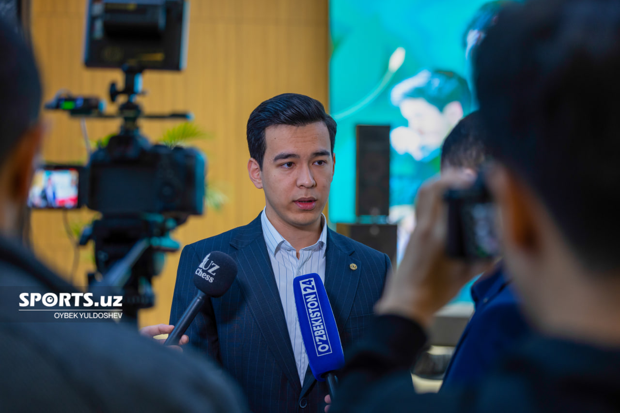 Жавоҳир Синдаров кутиб олиниши