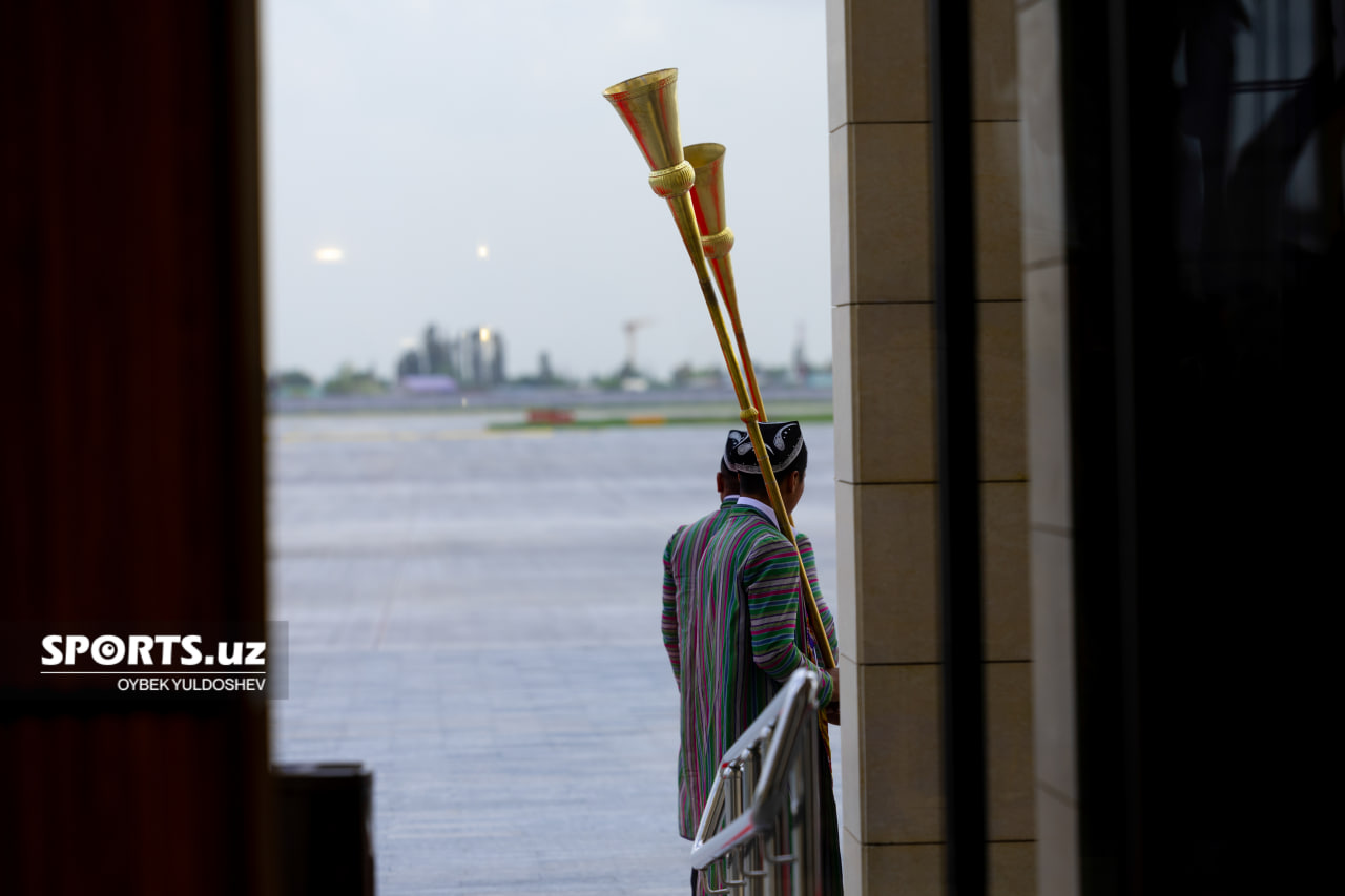 Жавоҳир Синдаров кутиб олиниши