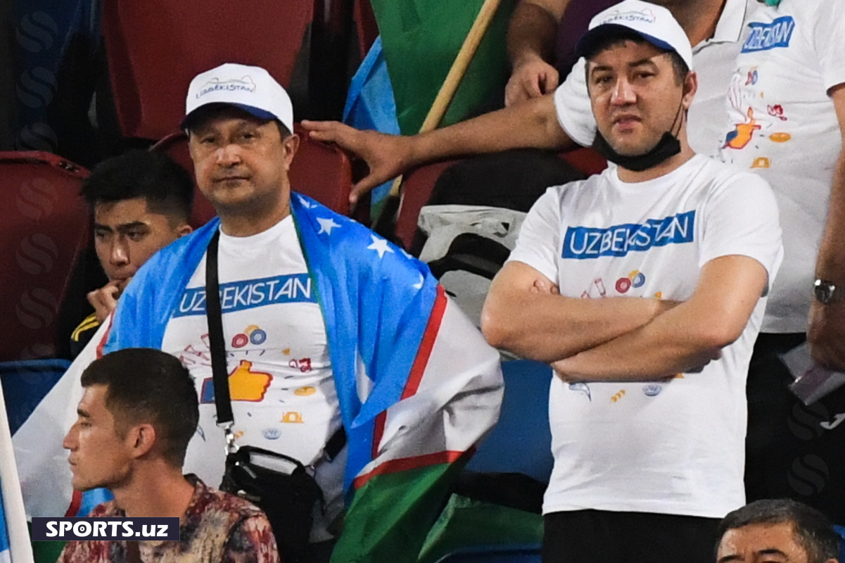 aus_uzb fans