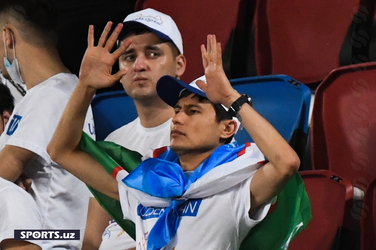 aus_uzb fans