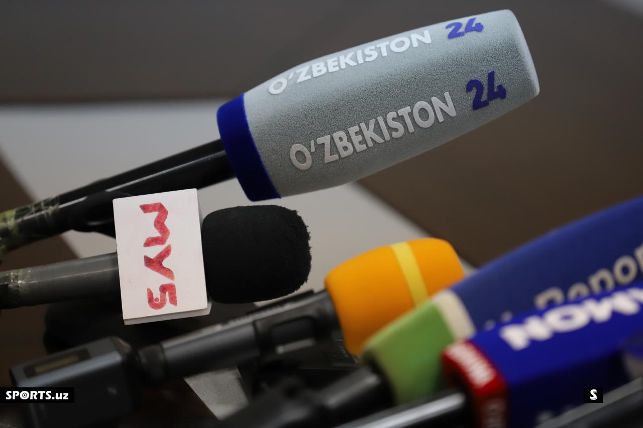 Uzbekistan training and press conferation