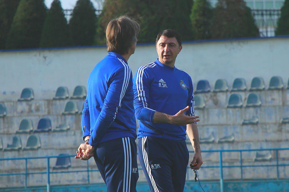 Pakhtakor training