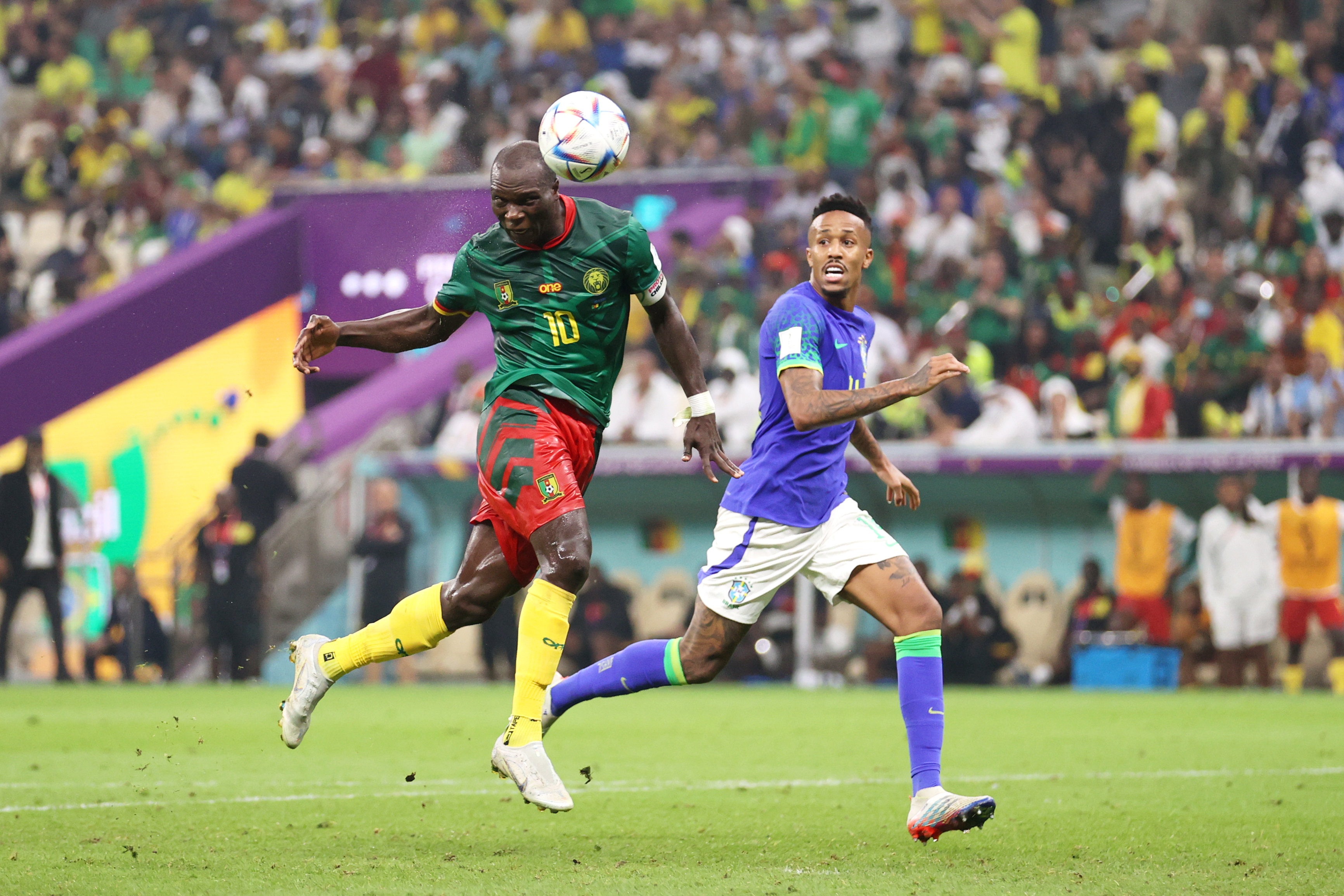 Бразилия первая в мире. Камерун Бразилия ЧМ 2022. Камерун Чемпионат по футболу 2022. Камерун Бразилия матч. Камерун Бразилия 1 0.